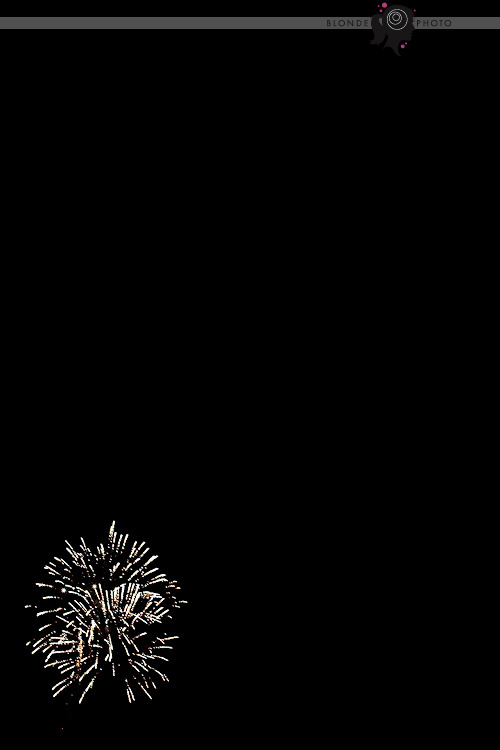 BLONDEPHOTO_090704_0107