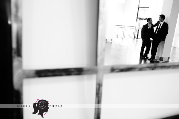 BLONDEPHOTO_090912_023