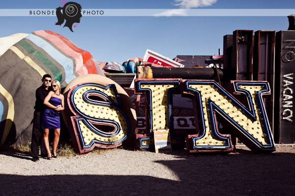 BLONDEPHOTO_091003_5819