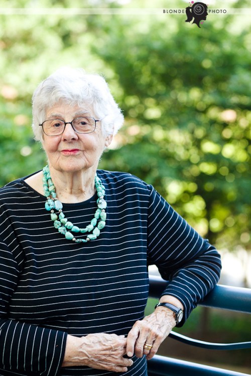 BLONDE_PHOTO_100621_203_1233