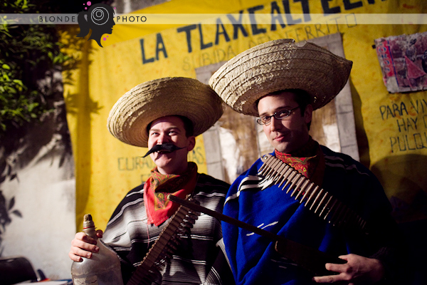 BLONDE_PHOTO_110211_317_1929